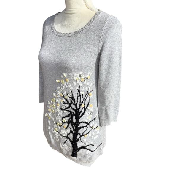 Anthro / HWR Monogram Wool Blend Cute as a‎ Button Tree Split Hem Sweater - XS - Picture 4 of 9